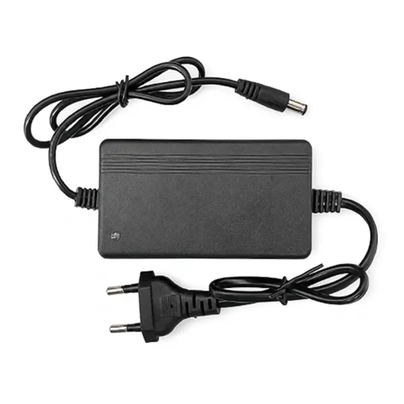 آداپتور ۱۲ ولت ۵ آمپر بین راهی مدل AD-1250 (کیفیت صنعتی)