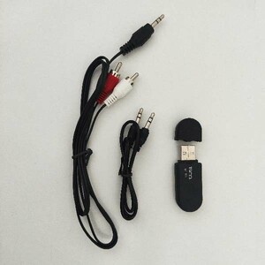 فرستنده بلوتوث صدا تسکو مدل BT 103 مناسب تلویزیون و کامپیوتر به همراه کابل AUX و RCA3