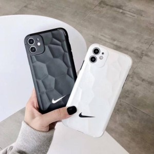 کاور محافظ لنزدار طرح نایکی مدل Nike 3D مناسب آیفون 12 اپل (iPhone 12)