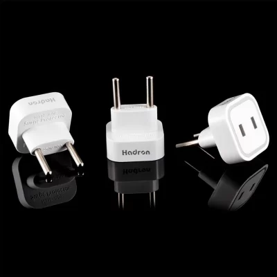 تبدیل دو شاخه برق تیغه ای چراغ دار هادرون Hadron US To EU Power Plug Adapter A08-1