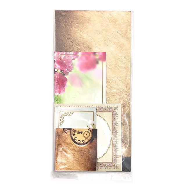 53 قطعه کاغذ خوشنویسی