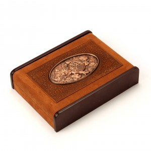 قرآن نفیس چرم جعبه دار(نشر چرم نگار)