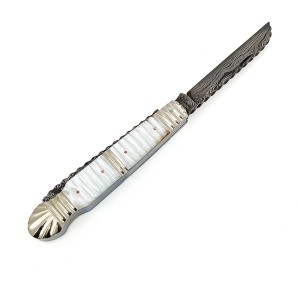 قلمتراش دو تیغه دسته شاخ 11سانتیمتر / جزی