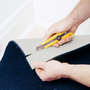 کاتر بدنه پلاستیکی همراه با قفل پیچی الفا L-1