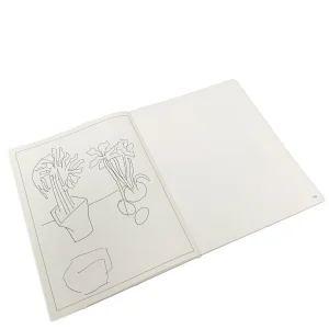 کتاب طراحی‌هایی از پروانه اعتمادی ( انتشارات نظر)