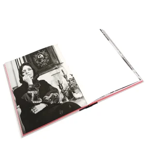 کتاب چشم درون: پرتره های مهرداد دفتری
