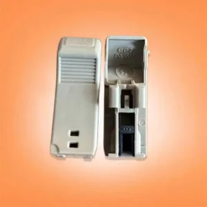 دکمه شاسی قفل‌کن درب خودرو پژو ۴۰۵ و پژو پارس – کیفیت بالا و طراحی دقیق