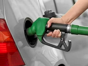 یارانه بنزین به خانوارهای فاقد خودرو اعطا نمی‌شود