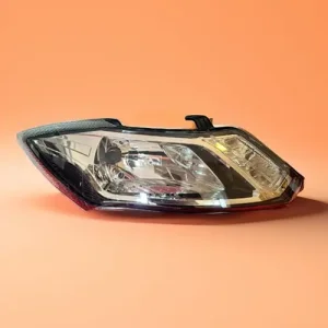 چراغ جلو  ساینا مدرن- جفت