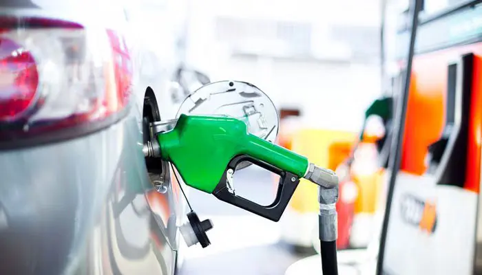 مزایا و معایب خودروهای بنزینی