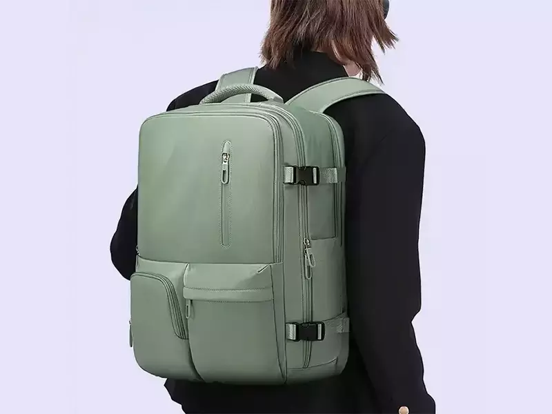 کوله پشتی لپ تاپ 17 اینچ ضدآب مسافرتی یو اس بی دار بنج  رنگ مشکی Bange BG-1800
