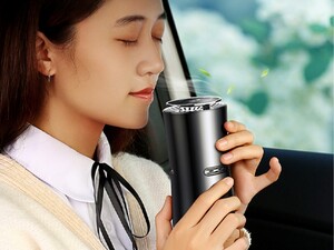 تصفیه کننده و خوشبو کننده هوای خودرو جویروم Joyroom Car Aromatherapy Diffuser دارای رایحه های زیبا و آرامبخش