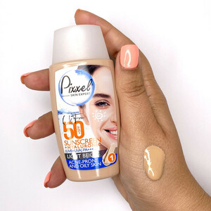کرم ضدآفتاب رنگی پیکسل +SPF50 مدل LIGHT BEIGE، مناسب پوست‌های حساس و خشک، حجم 50 میلی‌لیتر