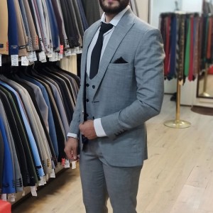 کت و شلوار مردانه سایز بزرگ دنیلو ترکیه به همراه جلیقه مدل 410