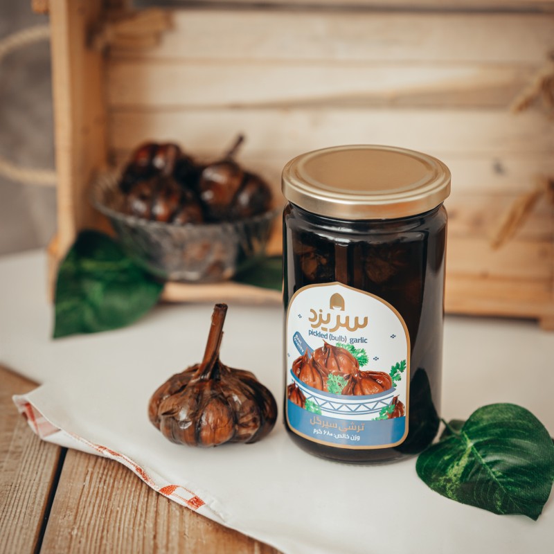 سیر ترشی 7 ساله