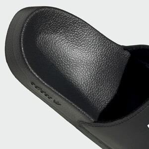 Adilette Lite Slides