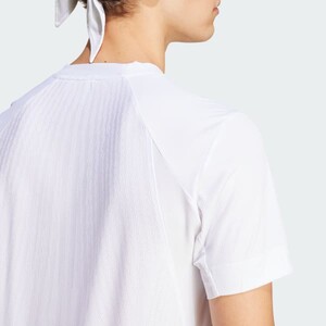 Tennis Pro AIRCHILL FreeLift Tee