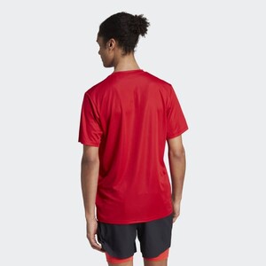 Train Essentials Training Tee