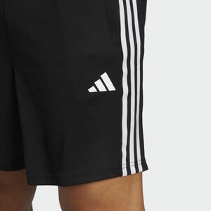 Train Essentials Piqué 3-Stripes Training Shorts