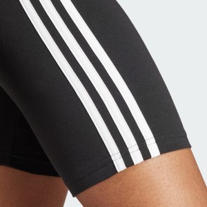 GR3866 | Essentials 3-Stripes Bike Shorts