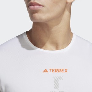 HT9442 | Terrex Agravic Trail Running Tee