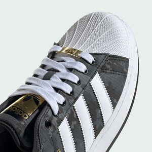 Superstar XLG Shoes