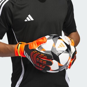 IQ4027 | Predator Training Goalkeeper Gloves