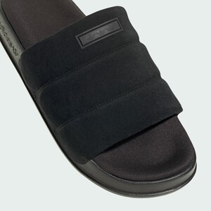 IF3576 | Adilette Essential Slides