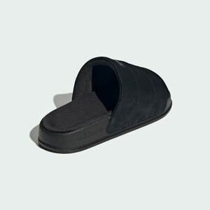 IF3576 | Adilette Essential Slides