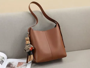 کیف دوشی زنانه چرم با ظرفیت بزرگ و طراحی ساده New Women&#39;s Leather Bucket Bag Large Capacity 5345