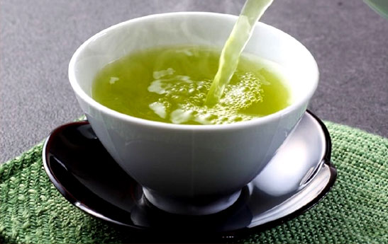 لاغـری و تناسـب اندام با چـای سـبز