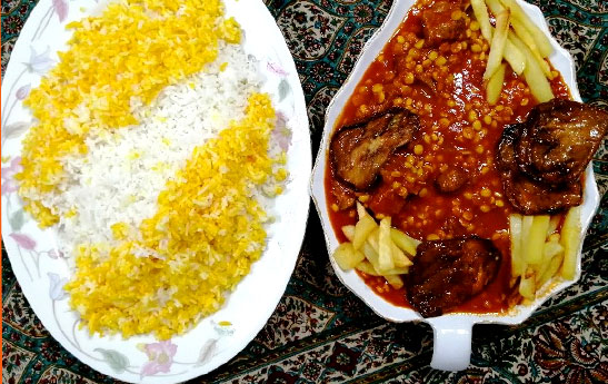 خورش قیمه بادمجان با عدس