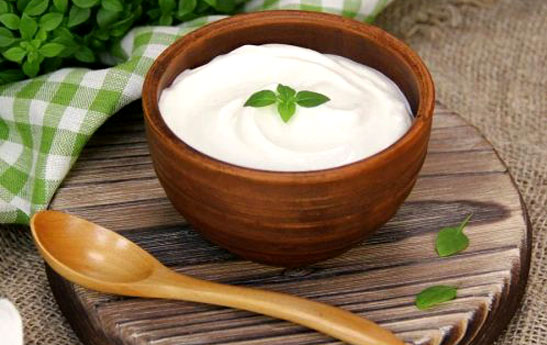 5 دلیل خوب برای خوردن ماست