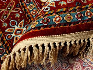 قالیشویی حرفه‌ای؛ راز ماندگاری فرش‌های دستباف و ماشینی