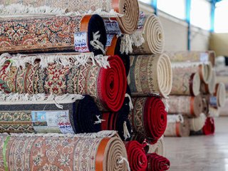 وقتی تمیزی هنر می‌شود؛ روایتی از تحولی آرام در صنعت قالیشویی کرج