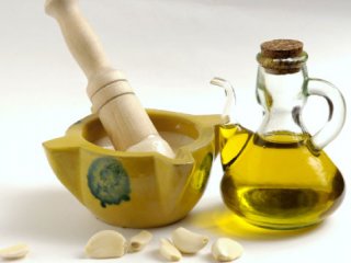 چگونه روغن معطر بسازیم