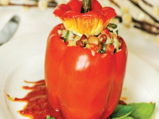 فلفل پر كرده با سبزی