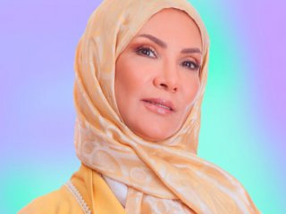 مهشید افشارزاده: چهره زیبا به محبوبیت بازیگر کمک می کند