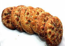 شیرینی خرما و گردو