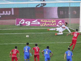 زمان بازی استقلال و پرسپولیس تغییر کرد