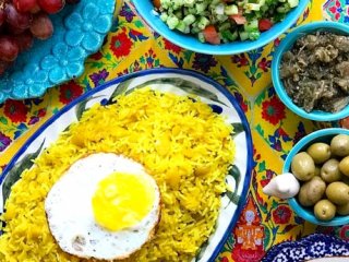 دمپخت زعفرانی؛ یک غذای گیاهی با طعمی بی نظیر