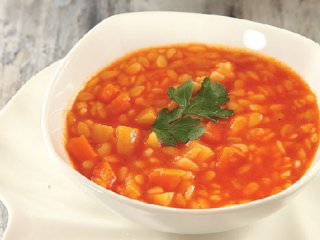 مینسترونی (minestrone) (ایتالیائی)