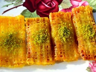 طرز تهیه رشته خوشکار گیلانی