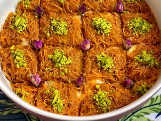 طرز تهیه‌ی حلوا شعریه؛ دسر خوشمزه عربی