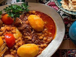 طرز تهیه انواع آبگوشت یخنی