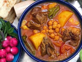 آبگوشت بختیاری با میوه خشک+ طرز تهیه