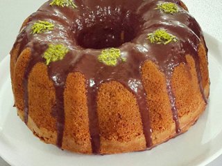 طرز تهیه کیک ماست پوک