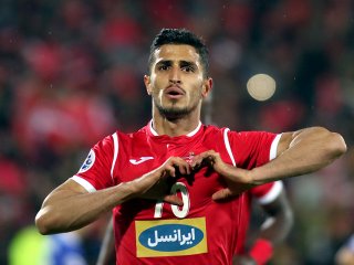 علی علیپور از پرسپولیس جدا شد+ عکس