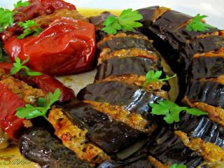 طرز تهیه کازان بادمجان؛ یک غذای خوشمزه ترکیه‌ای