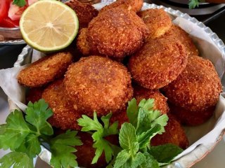 طرز تهیه فلافل آبادانی تند و خوشمزه به روش رستورانی